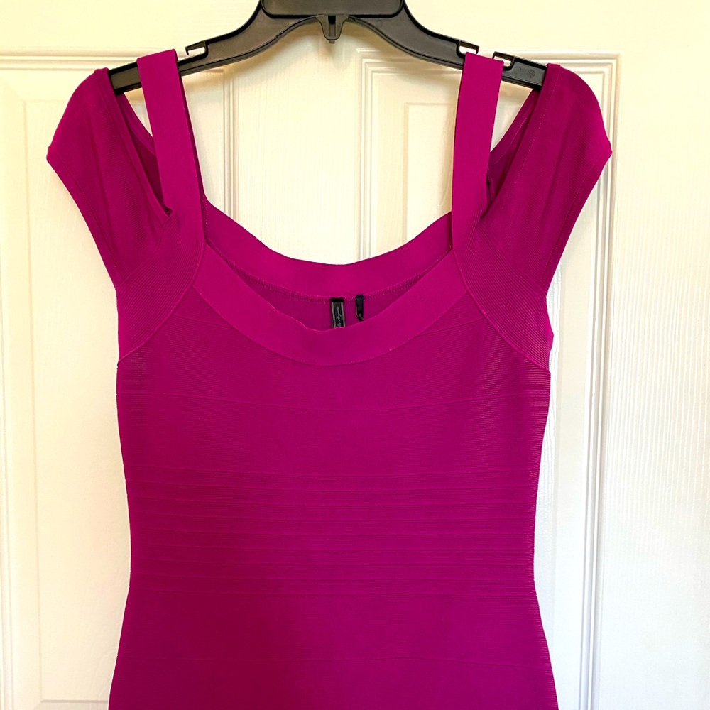 Mini bandage purple dress